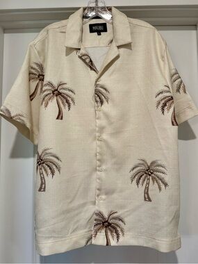 NWOT Malibu Cream Palm Tree Button-Down Camp/Hawaiian Shirt Size L